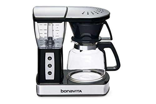 One-Touch Coffee Maker Featuring Glass Carafe and Warming Plate