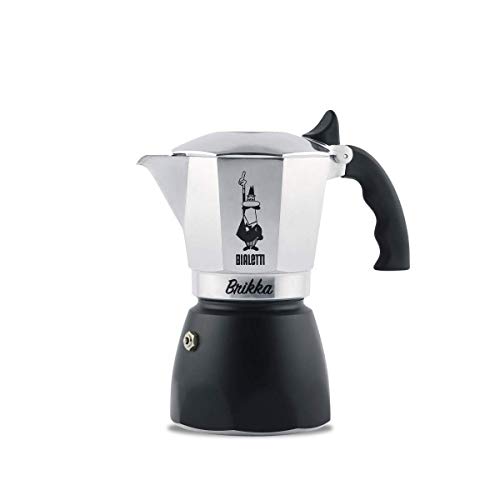 Aluminum Moka Pot coffee maker capable of producing the cream of the espresso