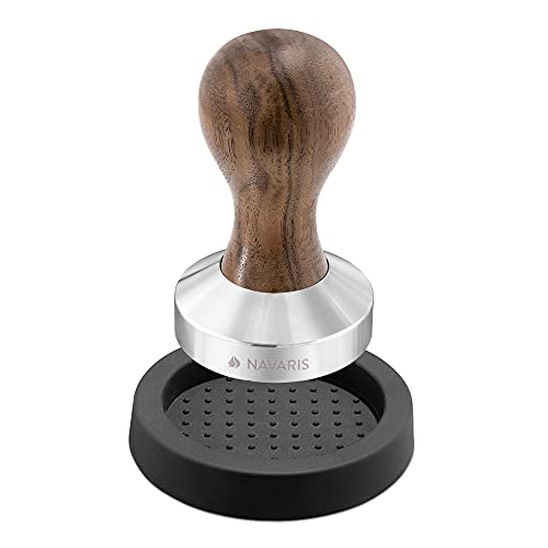 Navaris 58mm Coffee Tamper with Walnut Handle and Silicone Mat – Stainless Steel Espresso Press for Perfect Coffee Grounds Compression