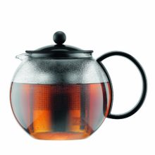 Bodum Assam Tea Press – 34-ounce heat-resistant glass teapot with stainless steel filter and lid, ideal for brewing loose leaf tea.