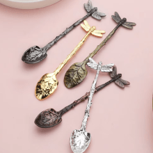 Elegant zinc alloy coffee spoons, perfect for serving ice cream and desserts at any occasion.